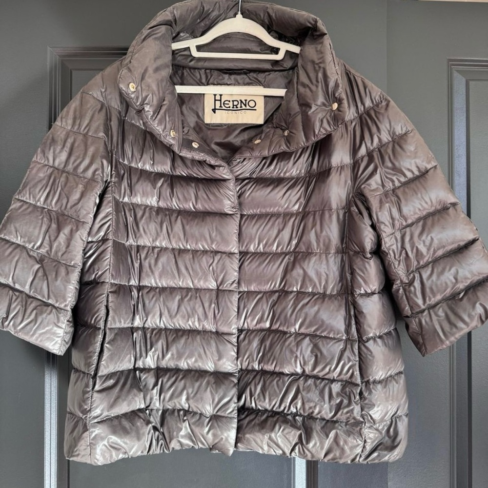 Women’s Herno Aminta Jacket sz 50, Grey, Ultralight Goose Down, Very Gently Worn